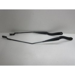 Balais Essuie Glace Avant Opel Vivaro 2